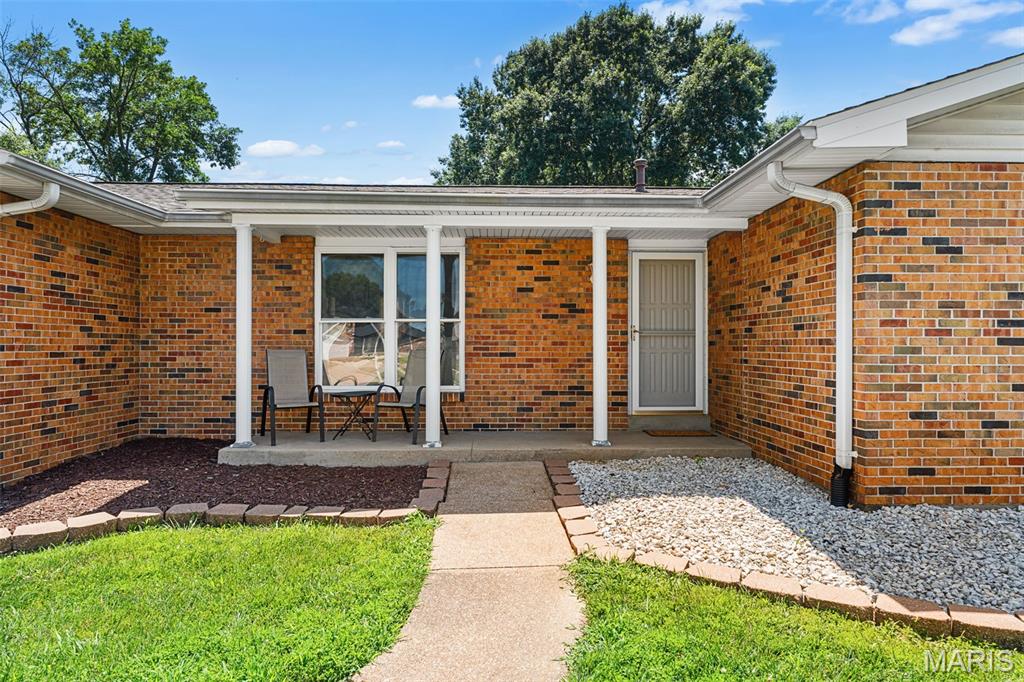 5863 Stonehorse Court