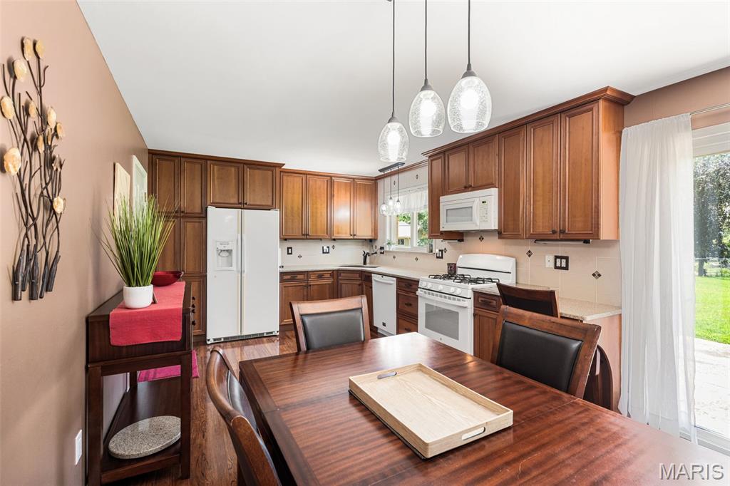5863 Stonehorse Court