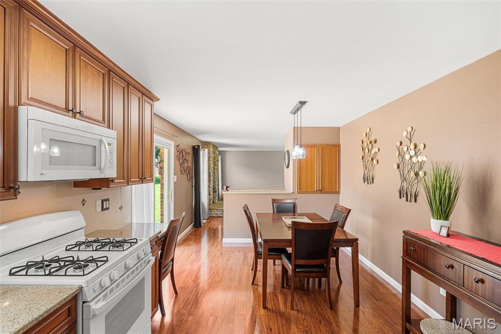 5863 Stonehorse Court