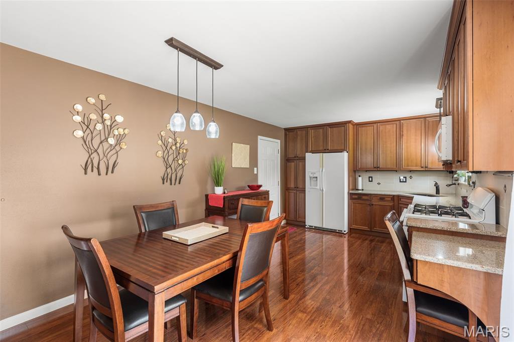 5863 Stonehorse Court