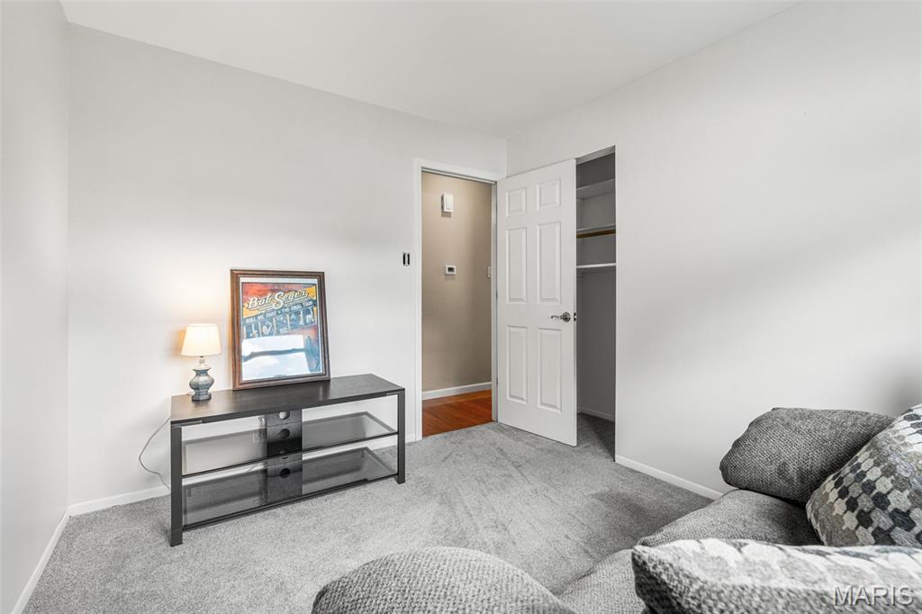 5863 Stonehorse Court