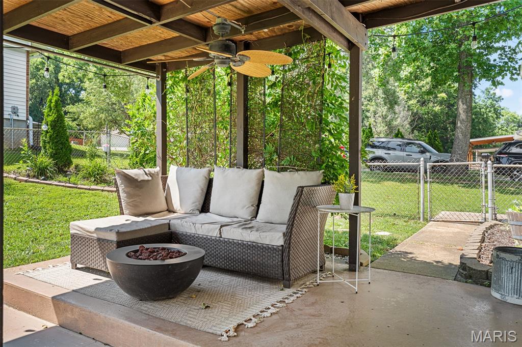 6339 Treehouse Trail