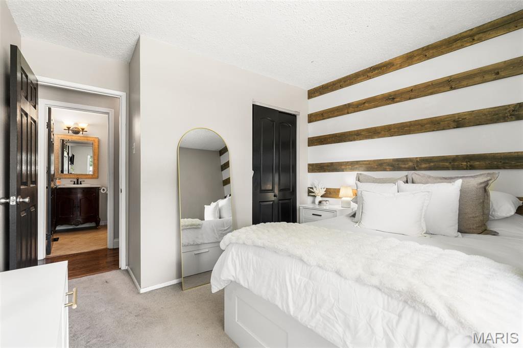 6339 Treehouse Trail