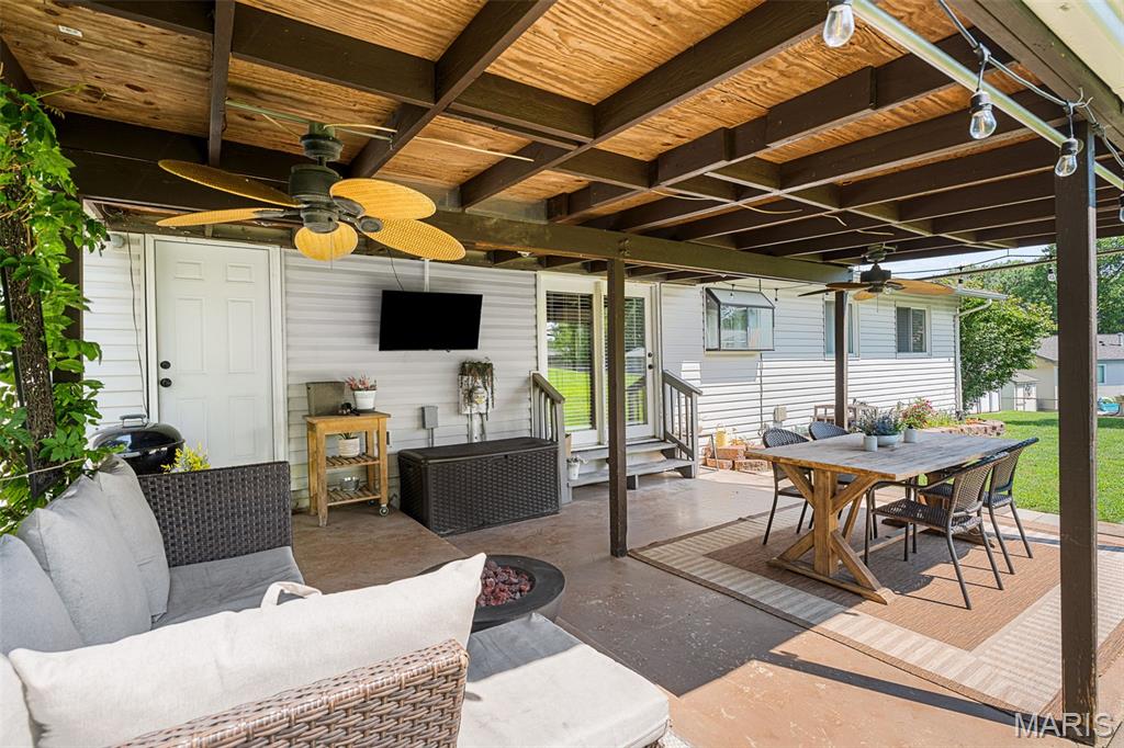 6339 Treehouse Trail