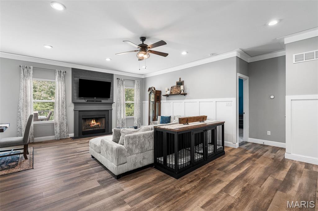 5020 Eagle Wing Court