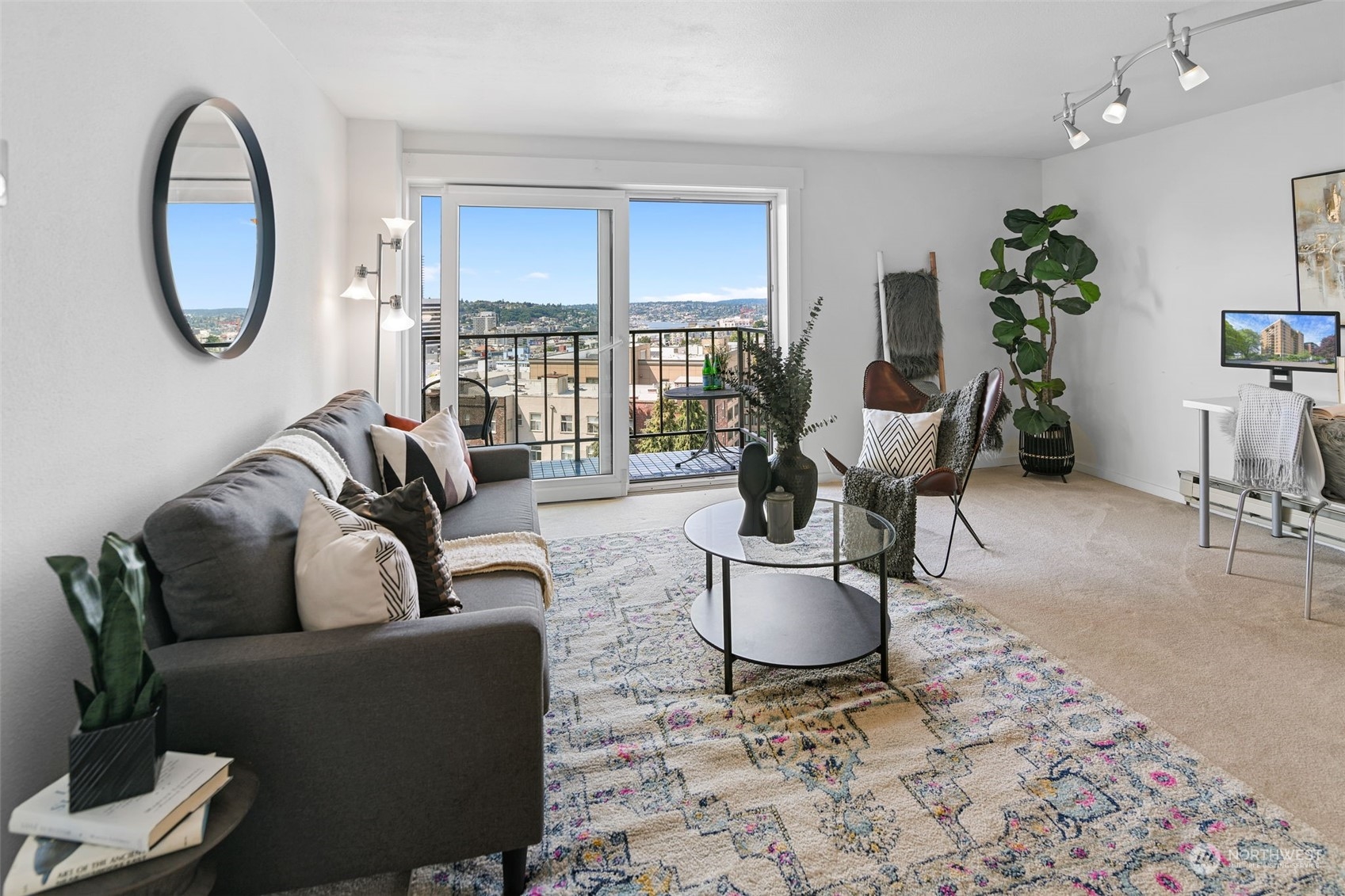 1300 University Street #7E