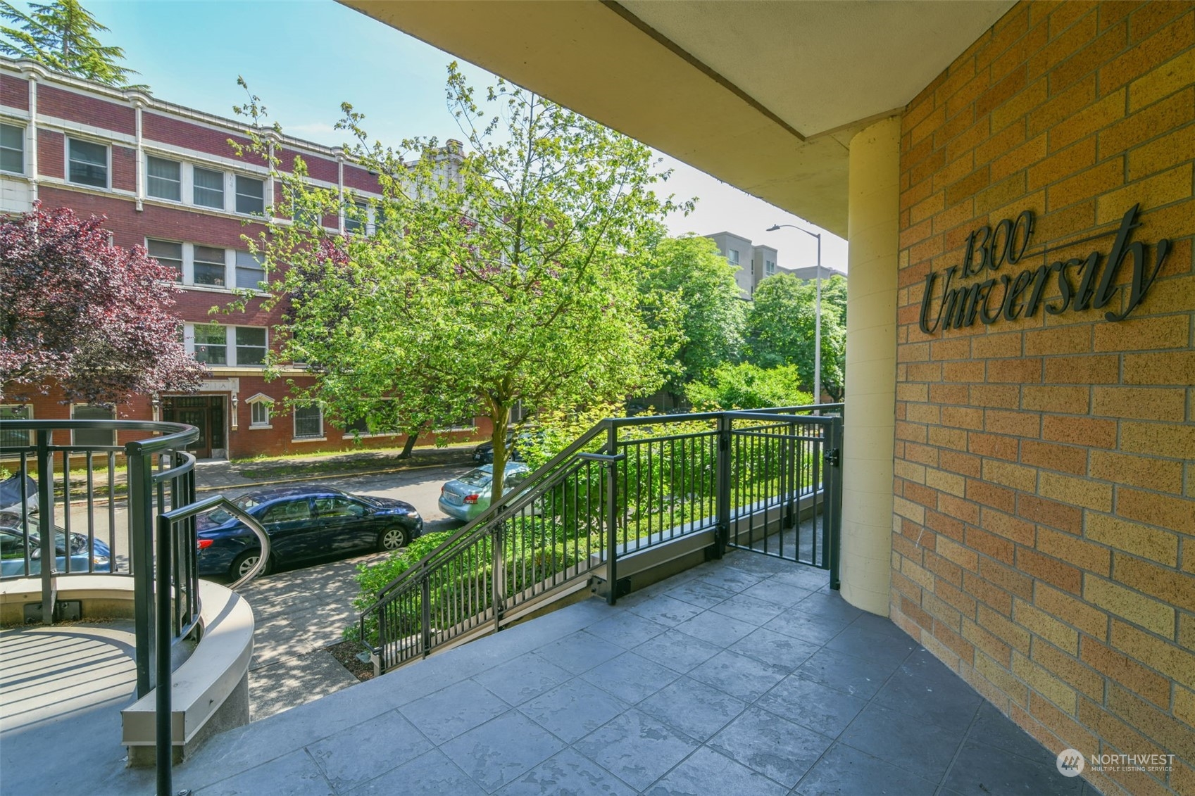 1300 University Street #7E