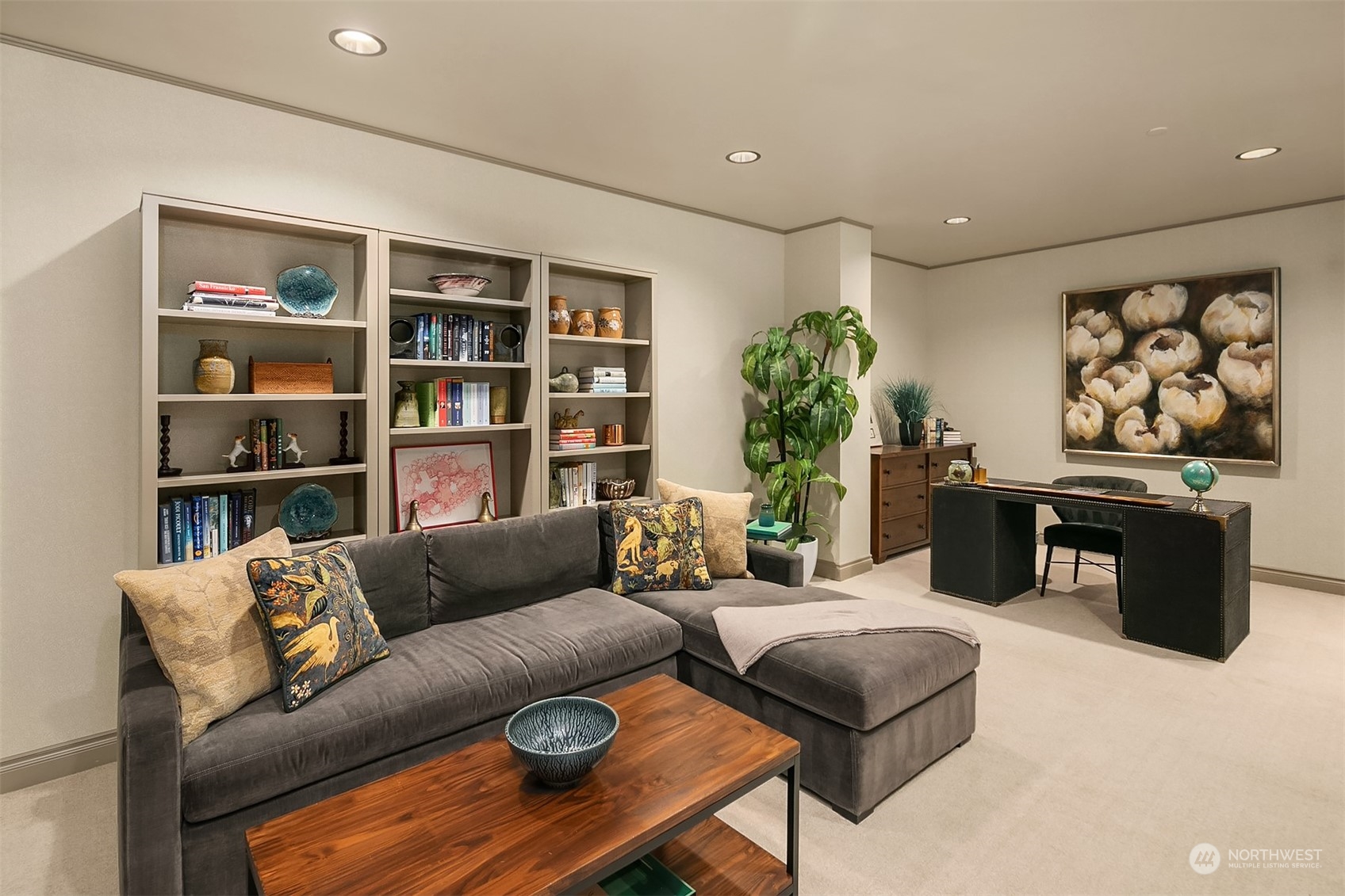 505 W Mercer Place #101