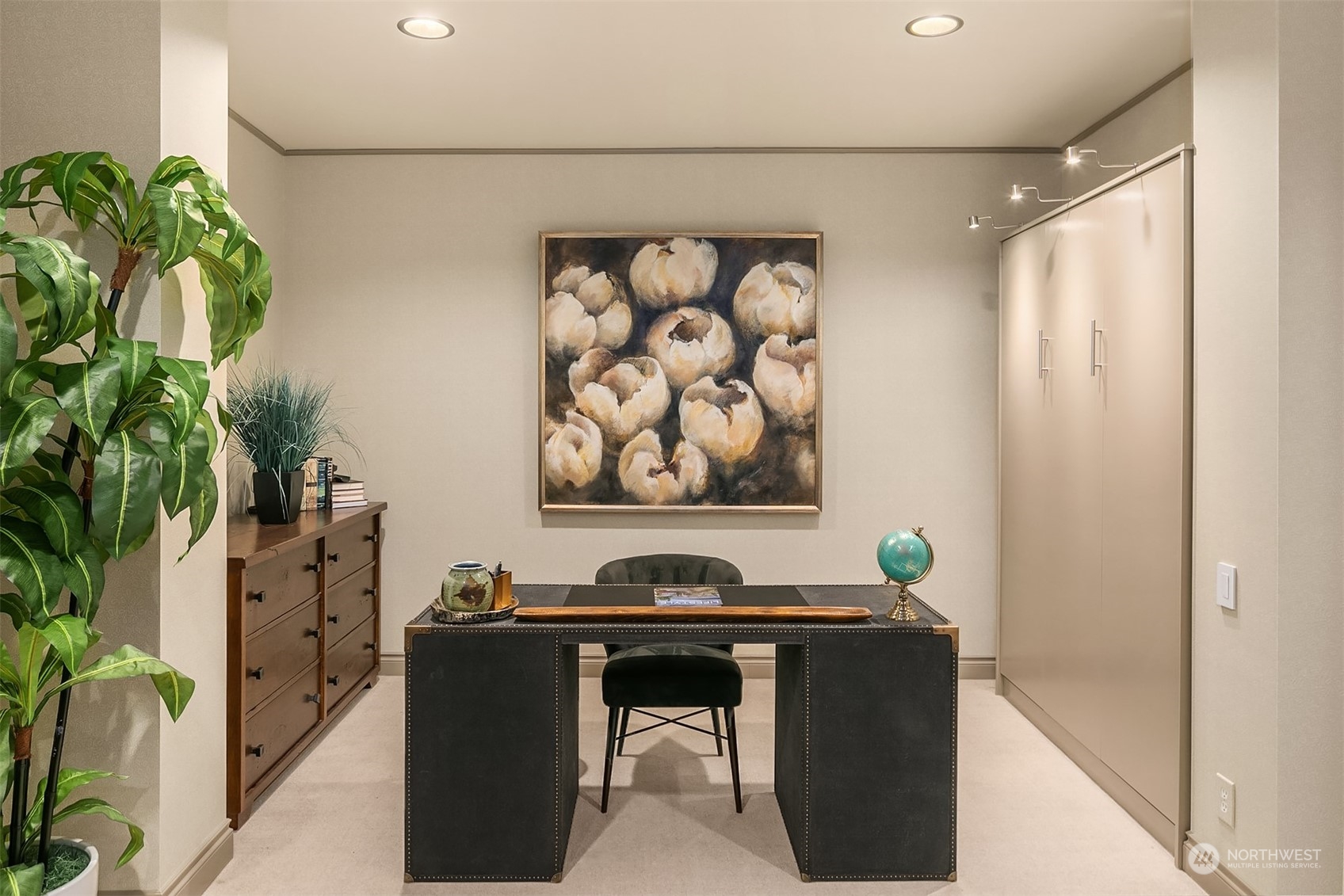 505 W Mercer Place #101
