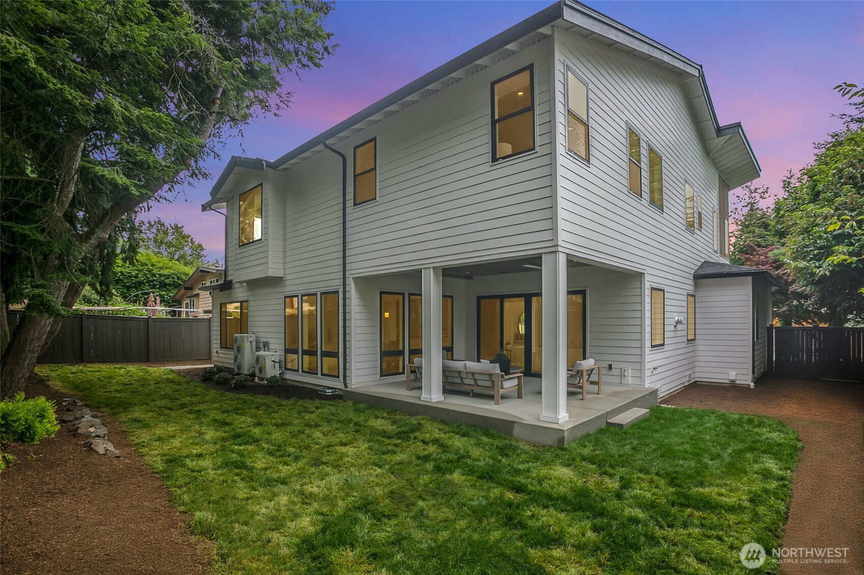 15622 SE 9th Street