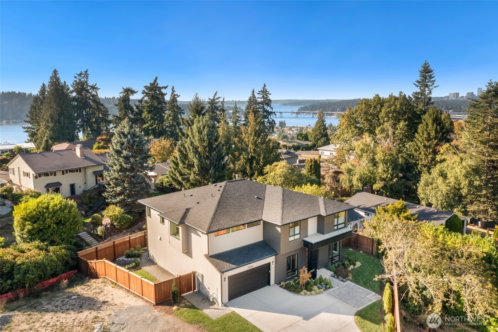 11608 SE 47th Place