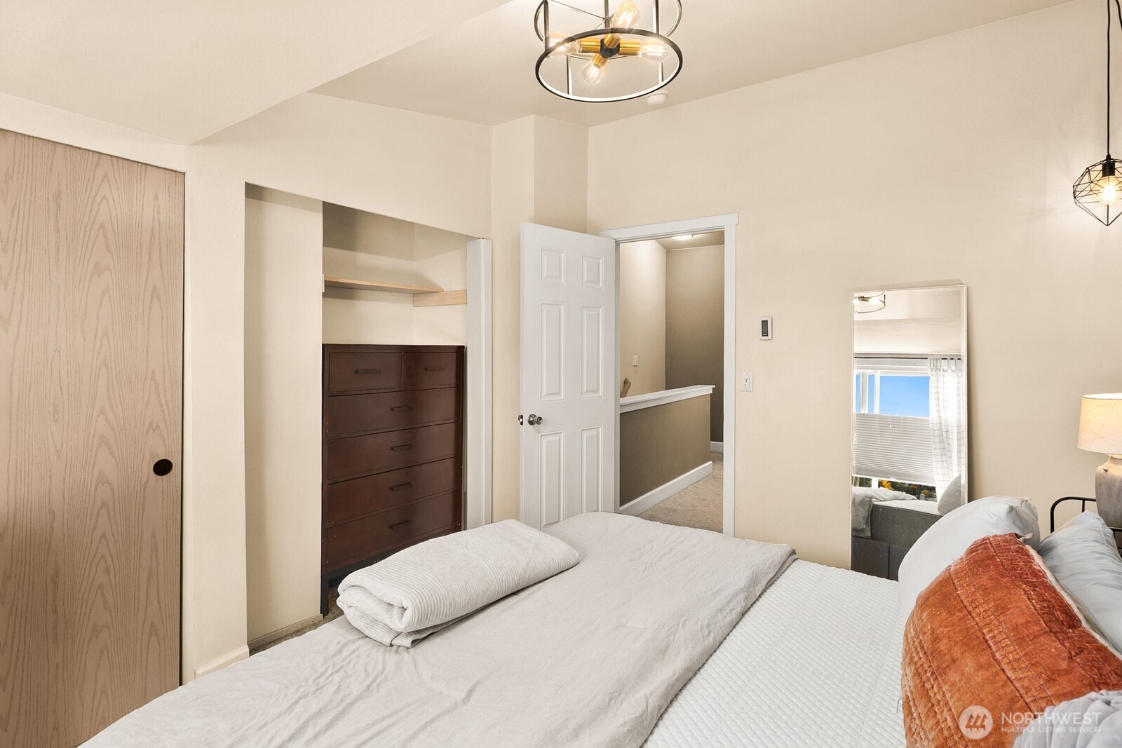 3224 21st Avenue W Unit: B