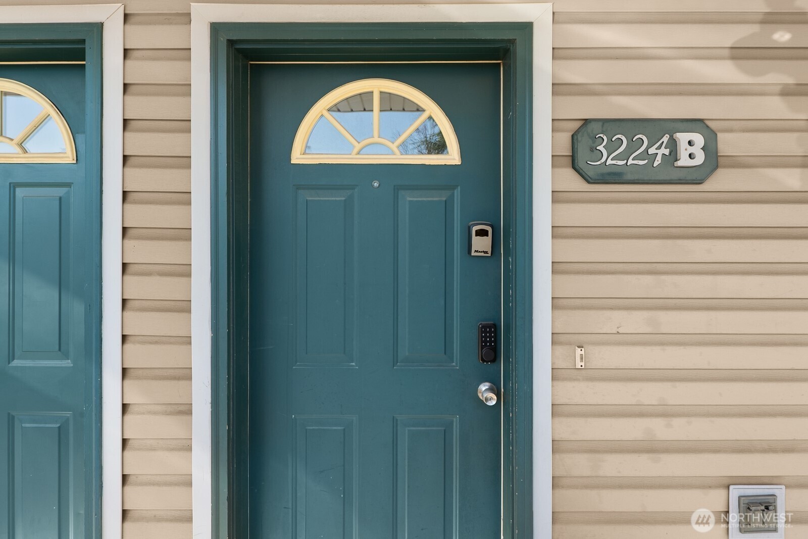 3224 21st Avenue W Unit: B