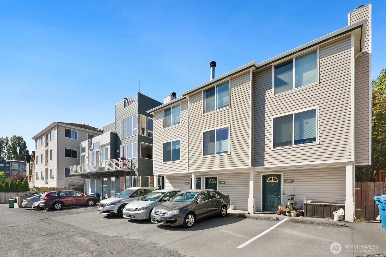 3224 21st Avenue W Unit: B