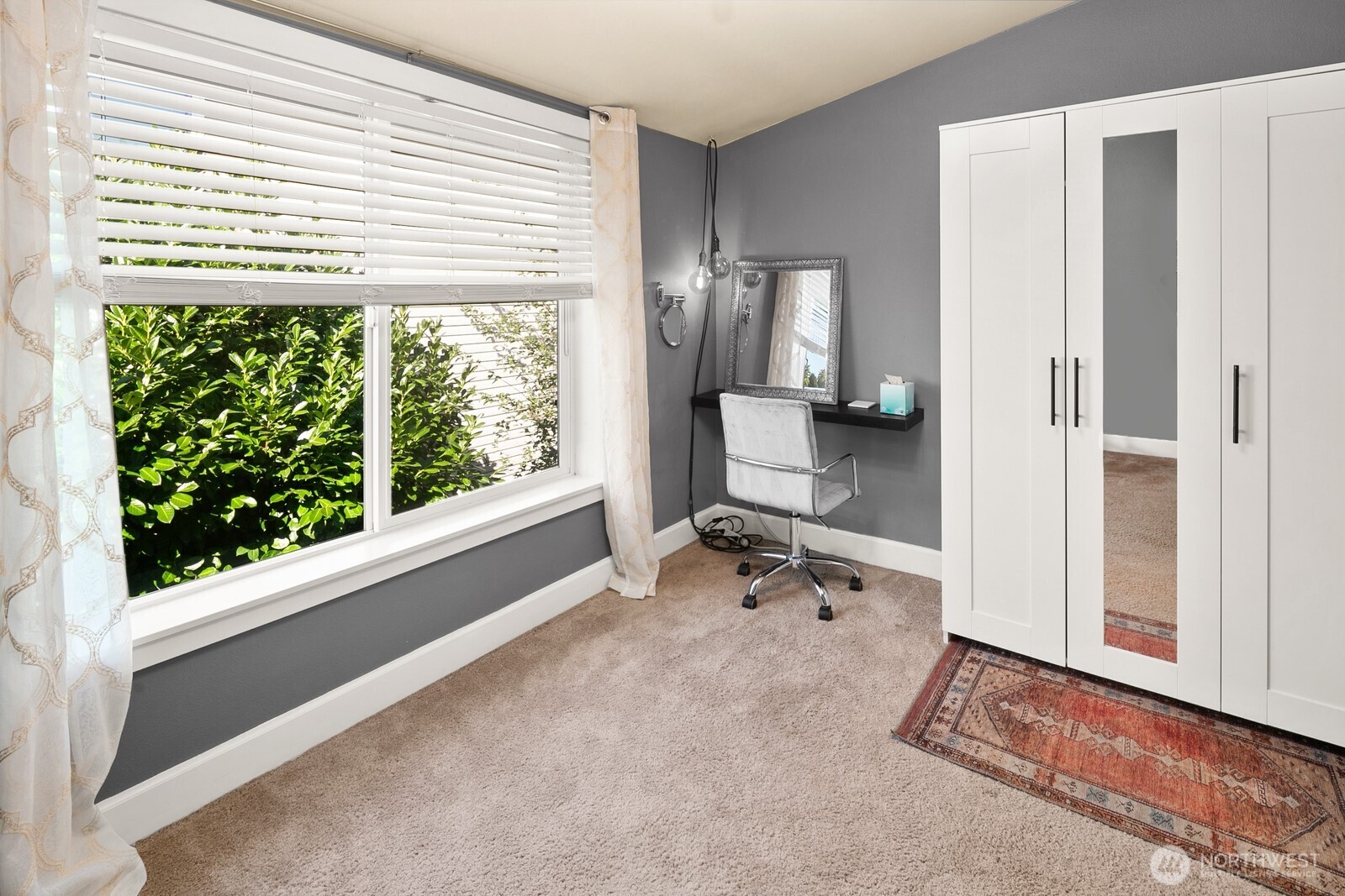 3224 21st Avenue W Unit: B