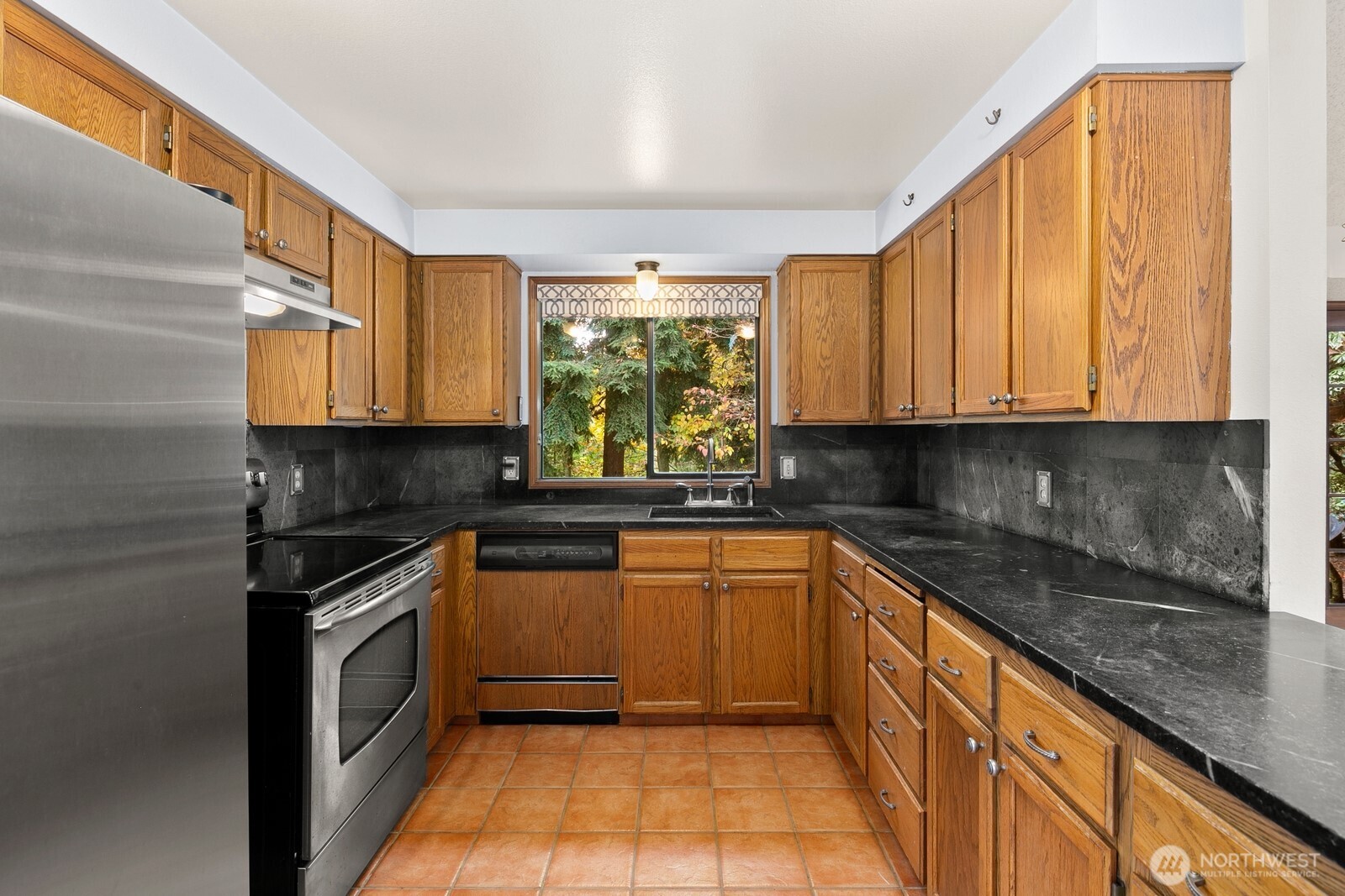 10113 NE 144th Court