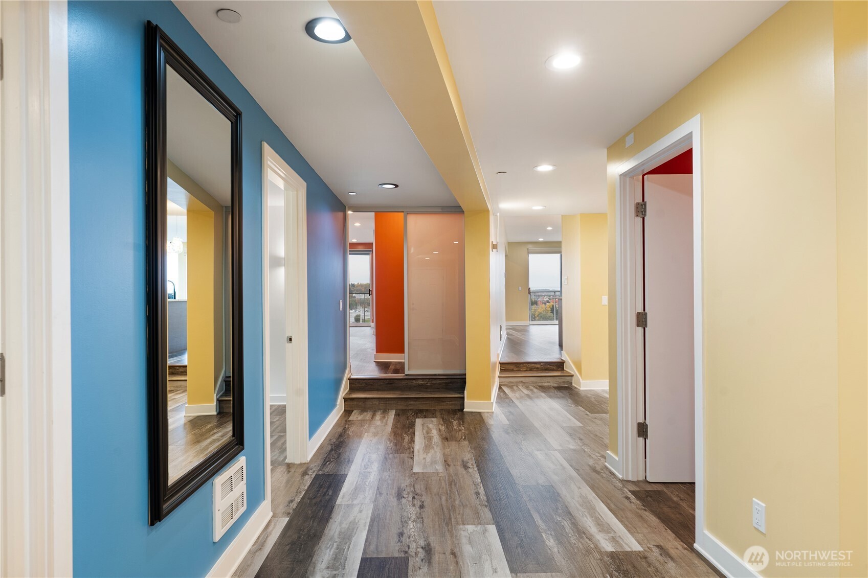 2731 Boylston Avenue E Unit: 300