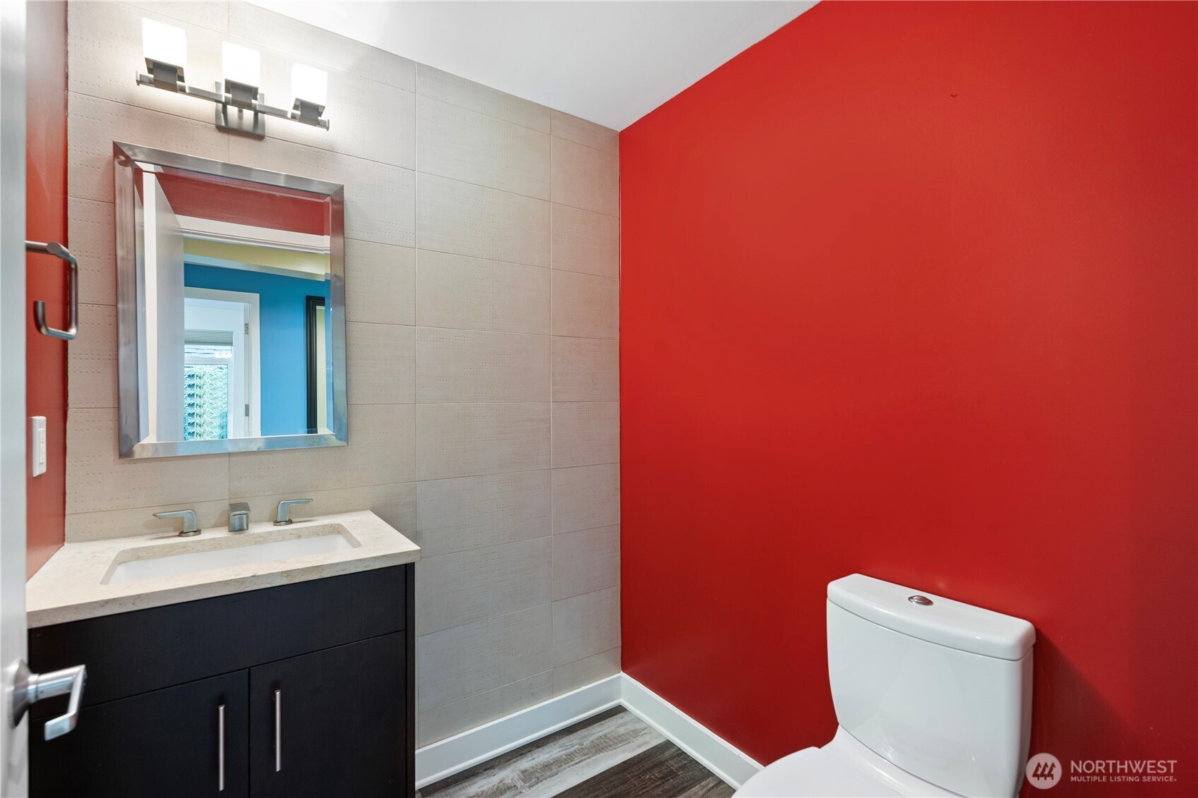 2731 Boylston Avenue E Unit: 300