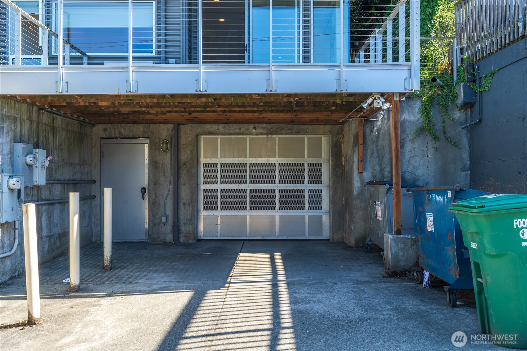 2731 Boylston Avenue E Unit: 300