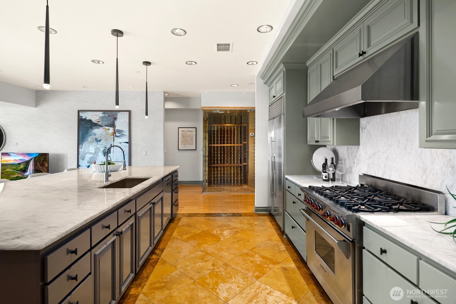 505 W Mercer Place Unit: #101