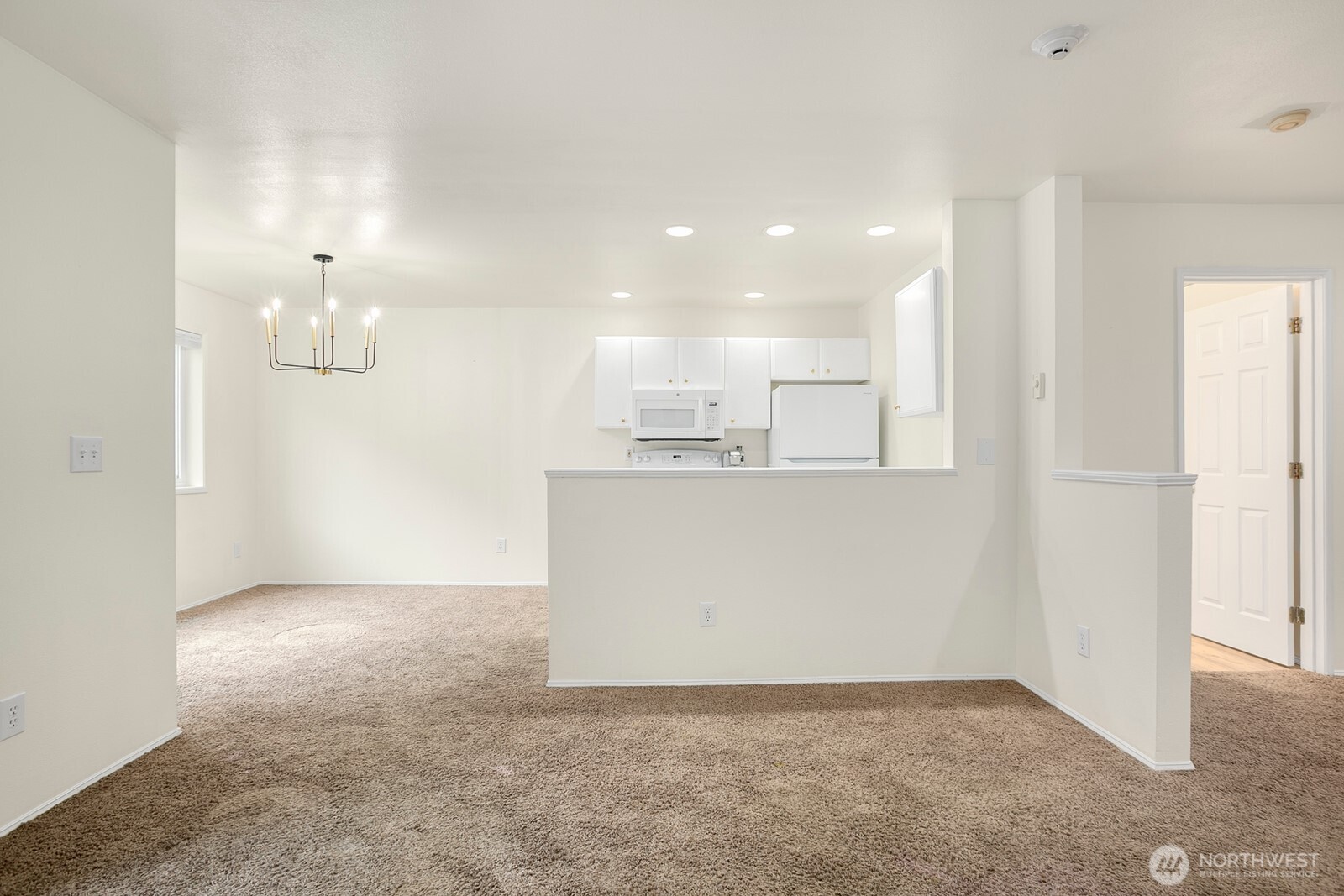 6525 200th Street SW Unit: 101