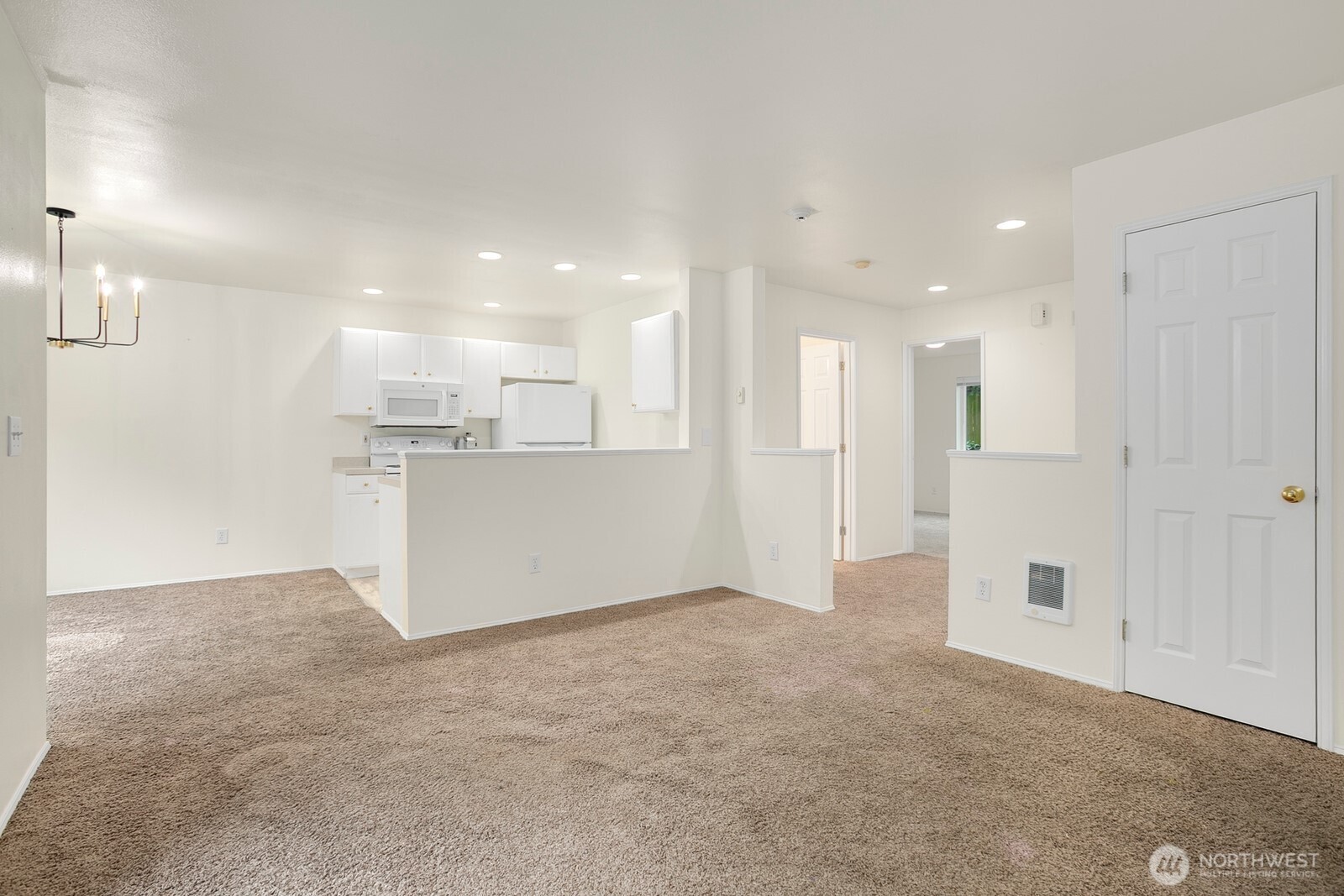 6525 200th Street SW Unit: 101