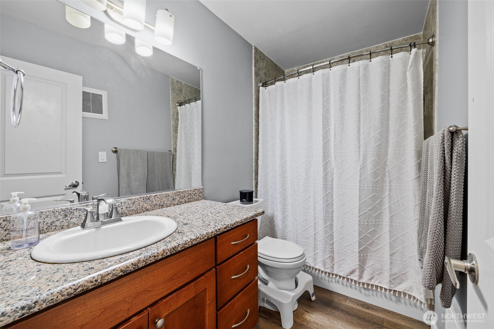 130 105th Avenue SE Unit: 219