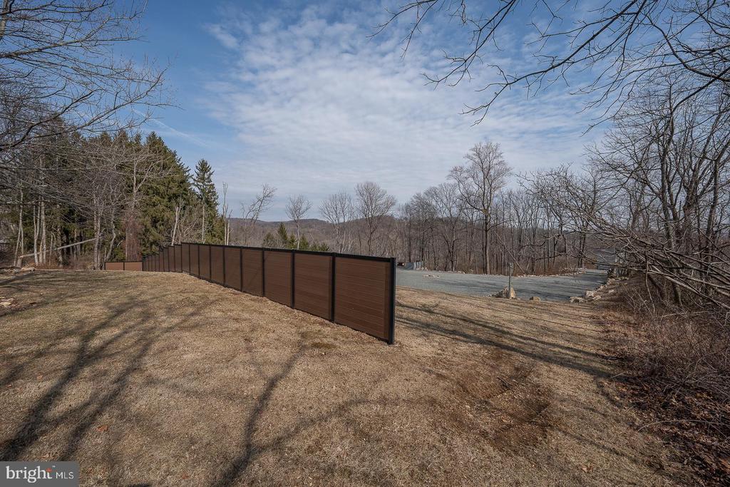 101 Nuss Rd