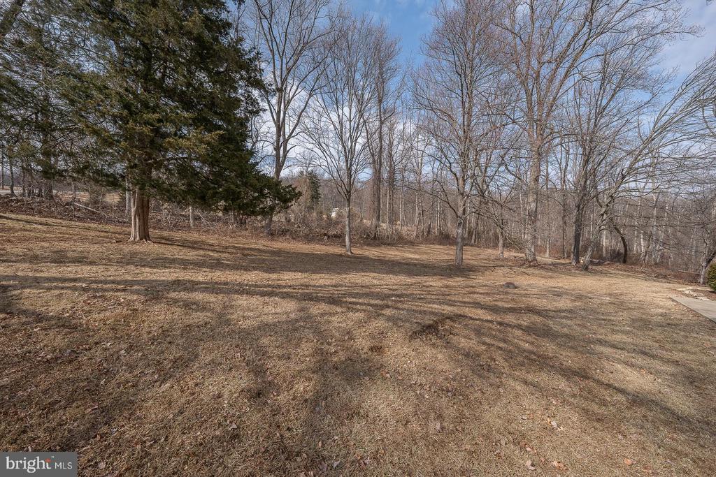 101 Nuss Rd