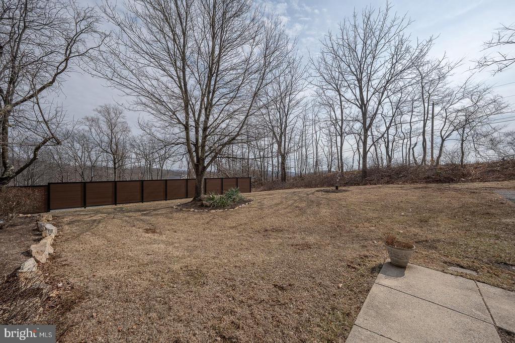 101 Nuss Rd