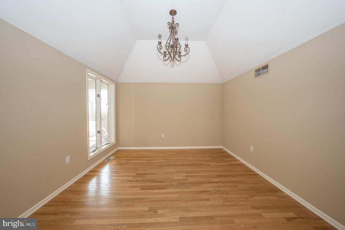 101 Nuss Rd