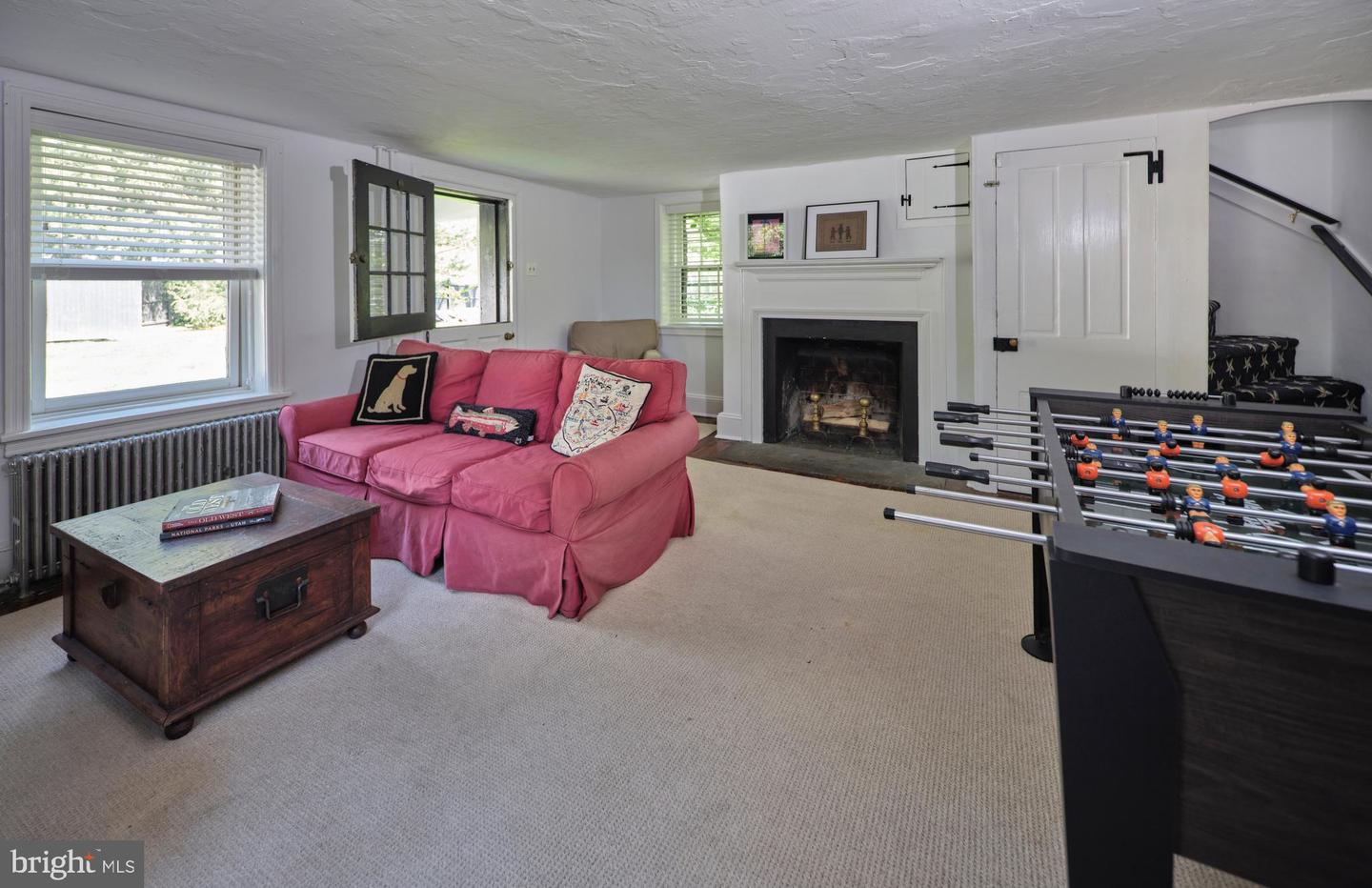 1040 KING OF PRUSSIA ROAD