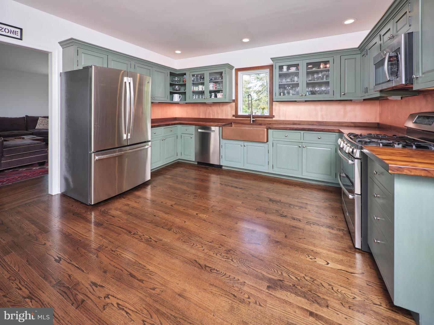 1040 KING OF PRUSSIA ROAD