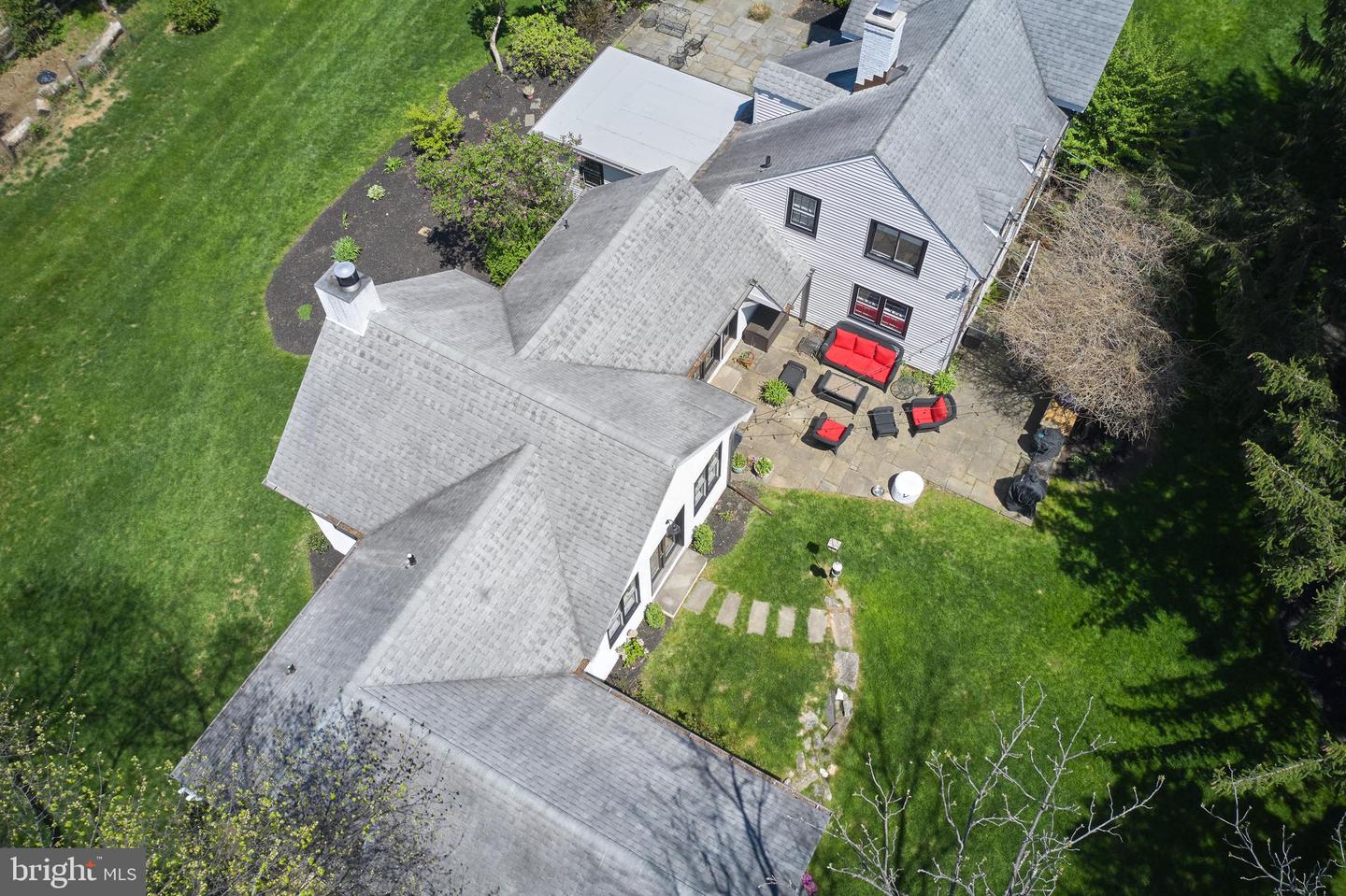 1040 KING OF PRUSSIA ROAD