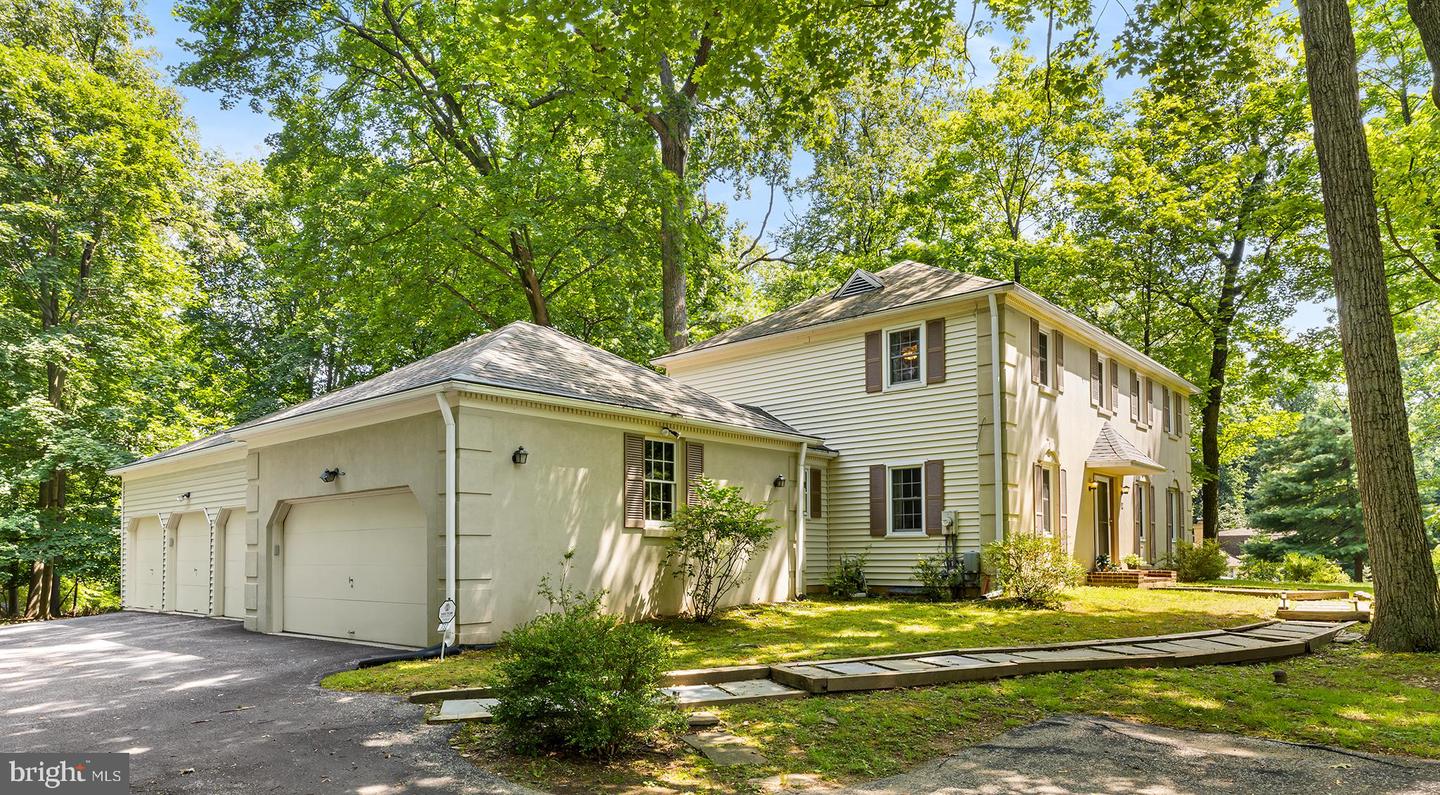 732 WEADLEY ROAD