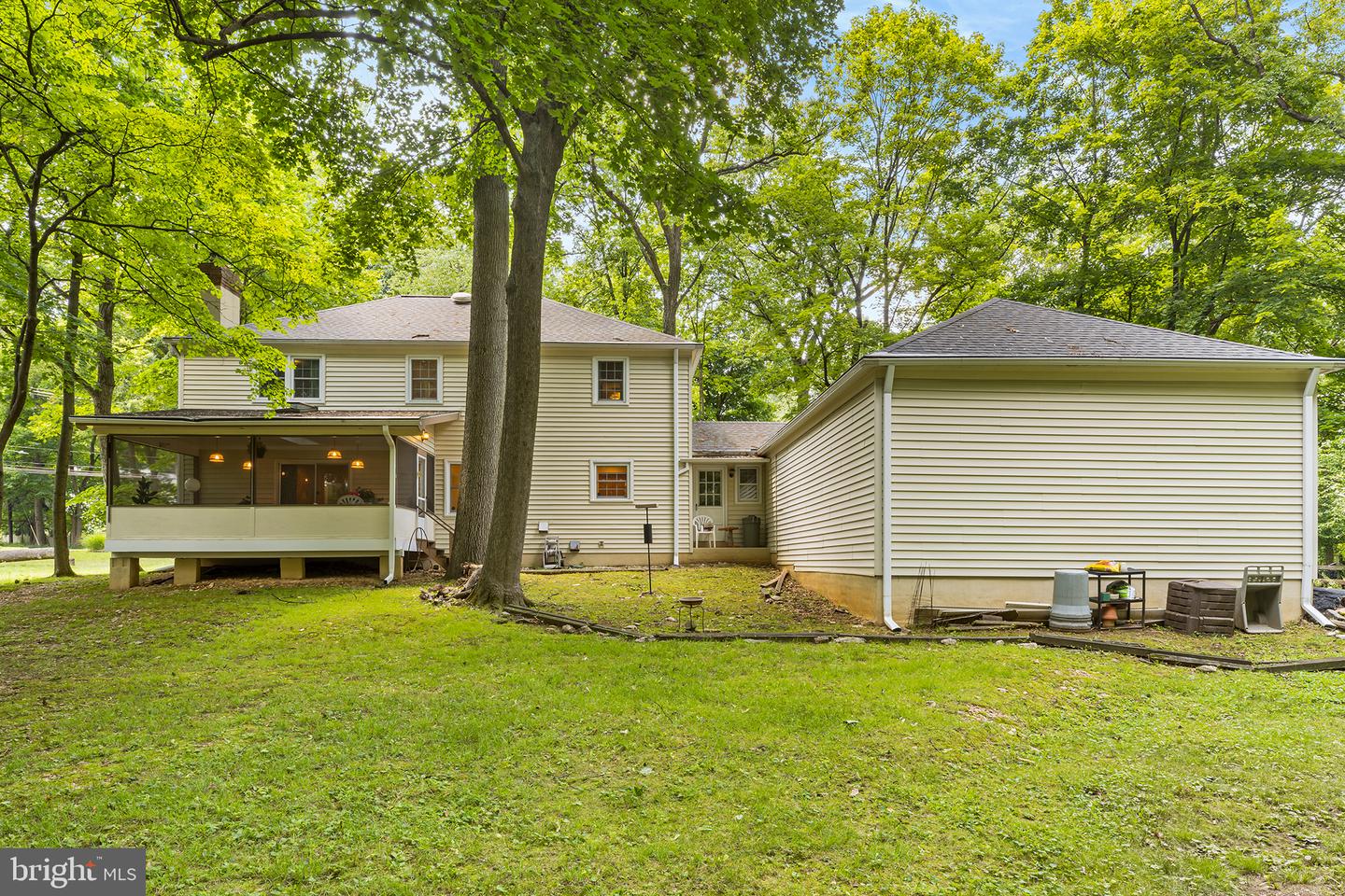 732 WEADLEY ROAD