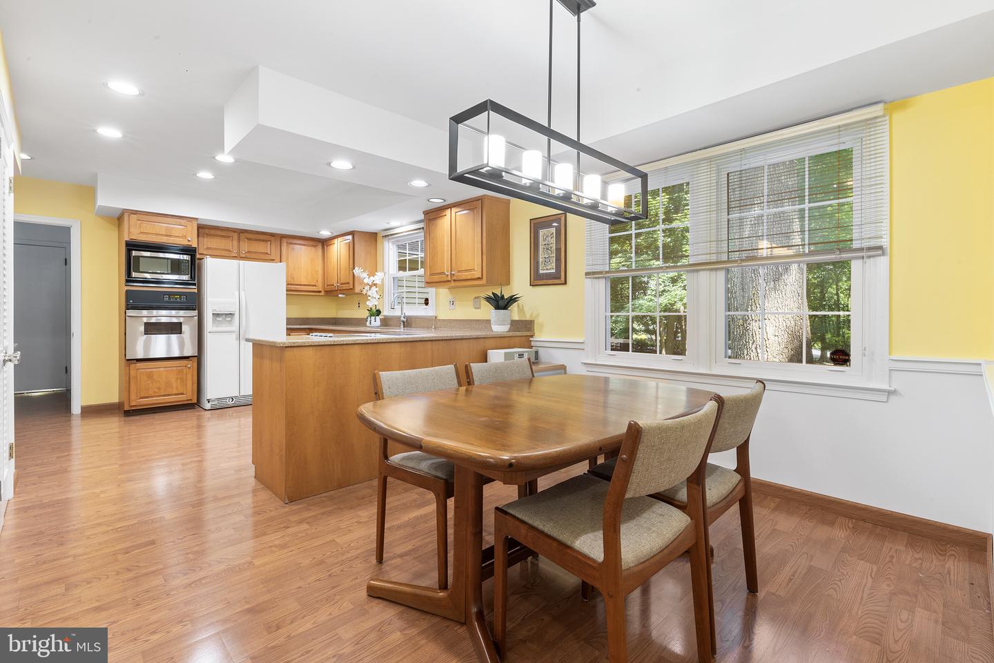 732 WEADLEY ROAD