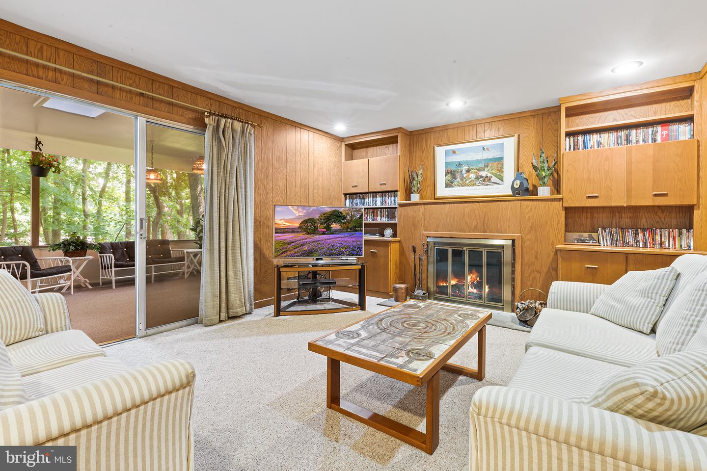 732 WEADLEY ROAD