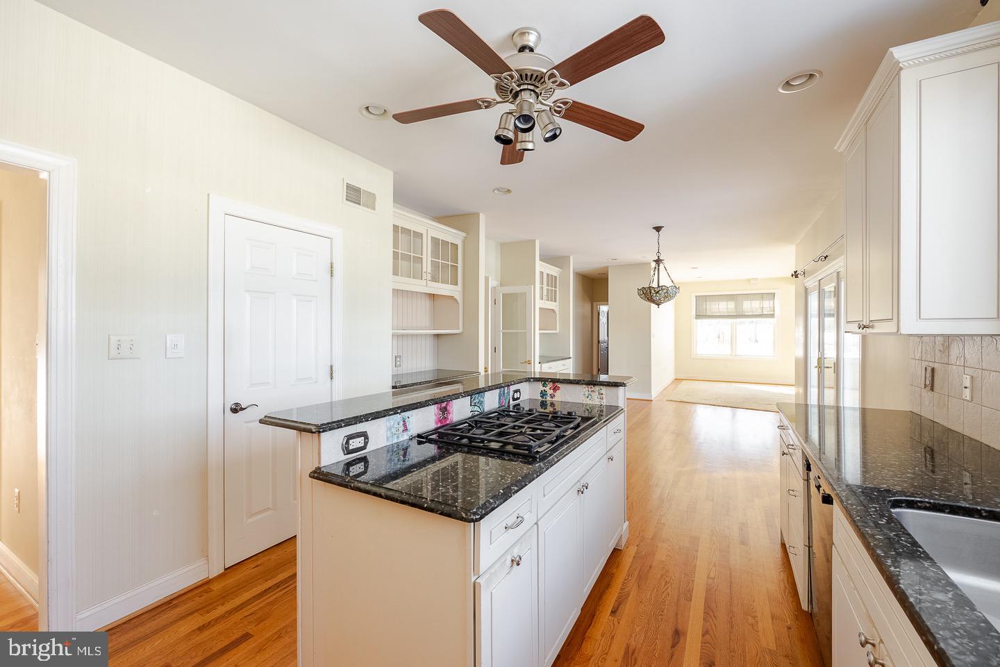 393 Hallman Mill Rd