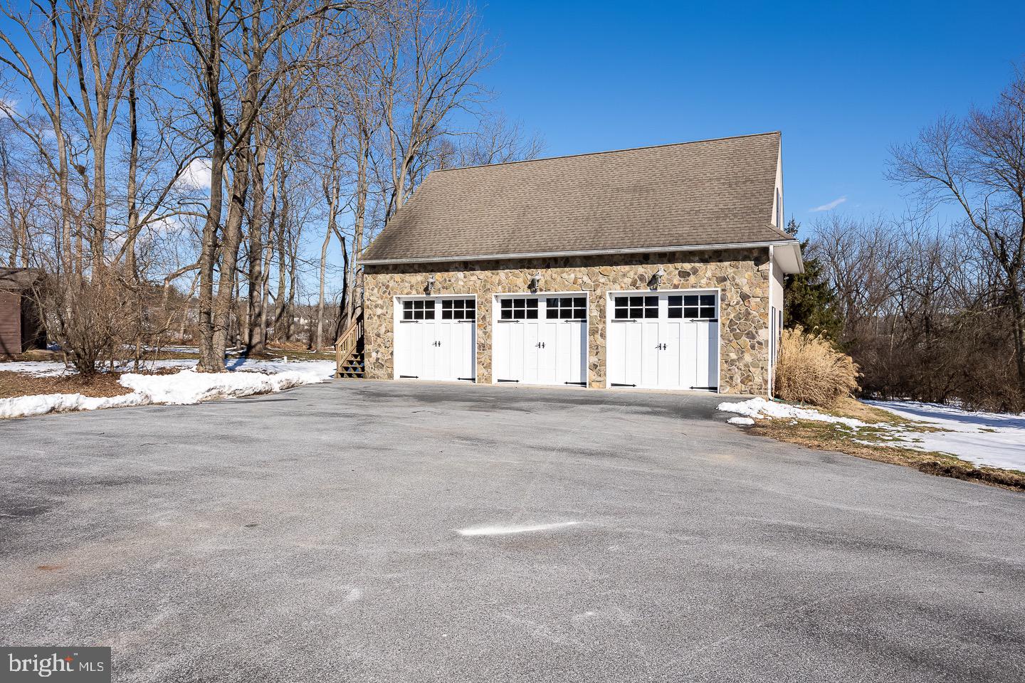393 Hallman Mill Rd