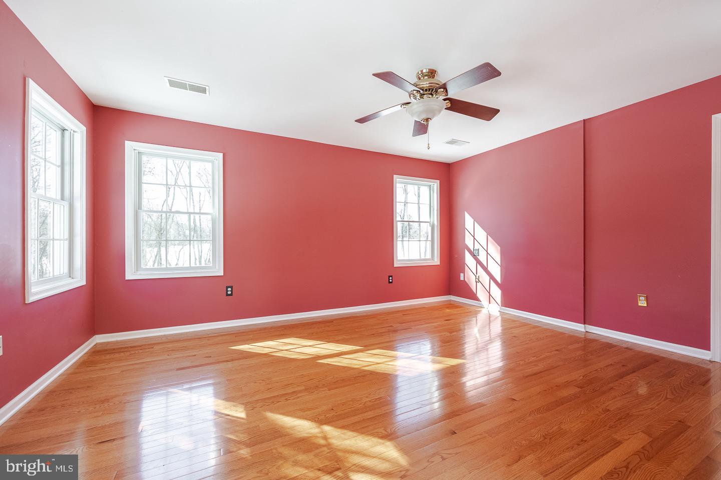 393 Hallman Mill Rd
