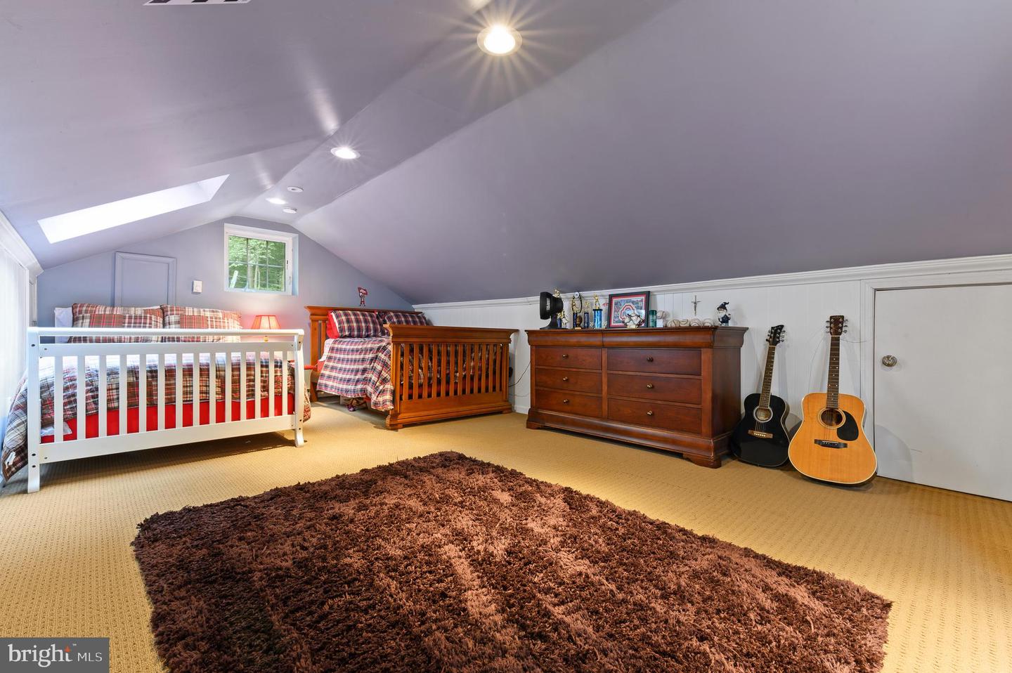 2401 Buttonwood Rd