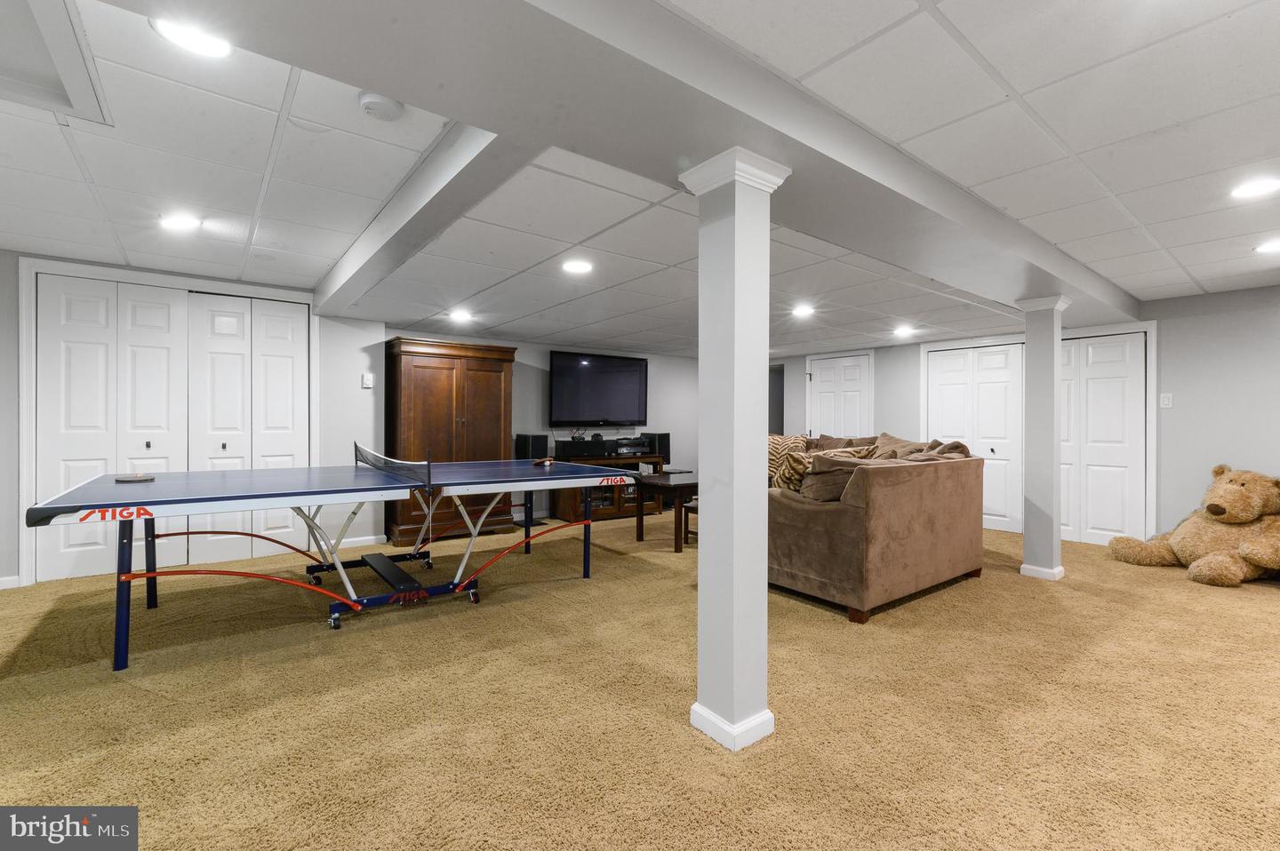 2401 Buttonwood Rd