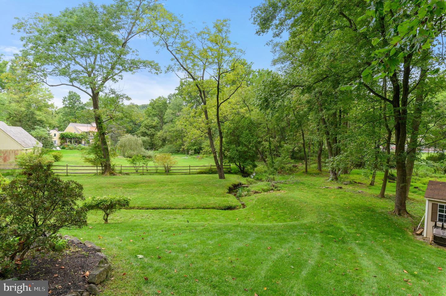2401 Buttonwood Rd