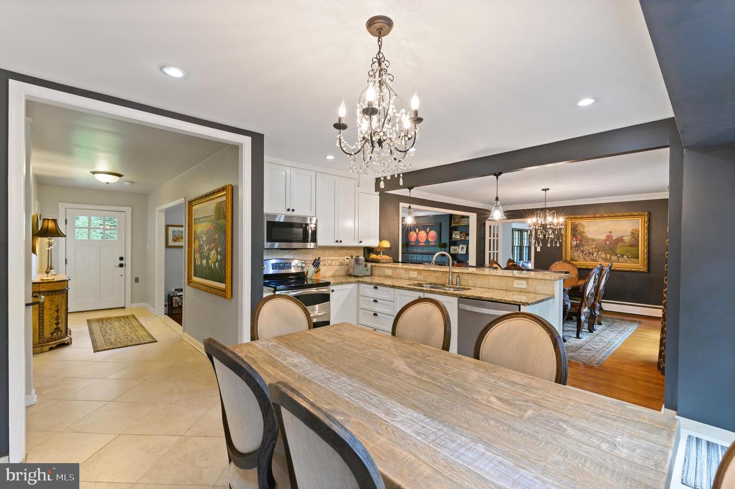 2401 Buttonwood Rd