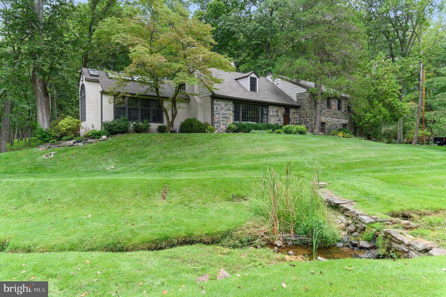 2401 Buttonwood Rd