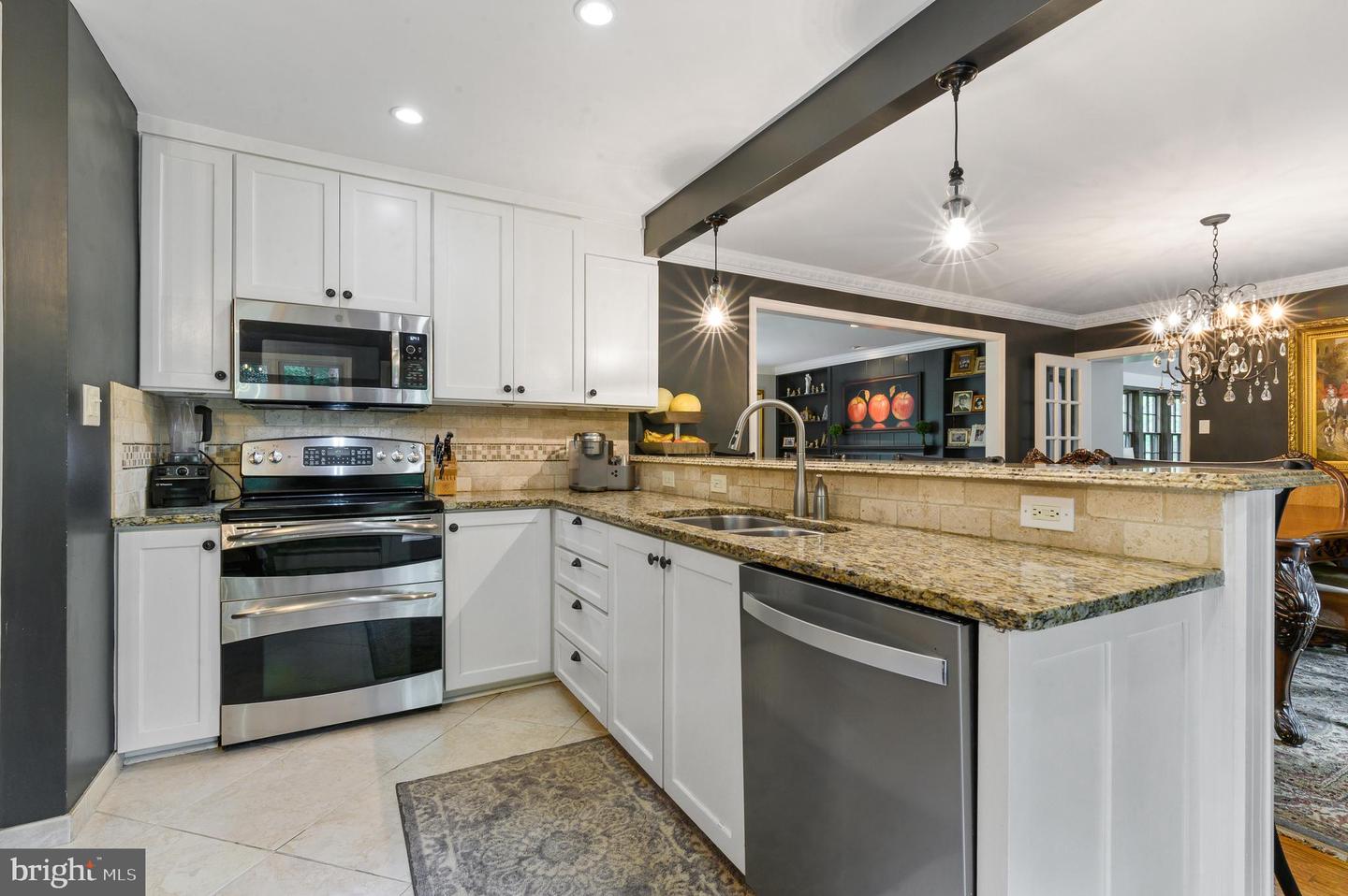 2401 Buttonwood Rd