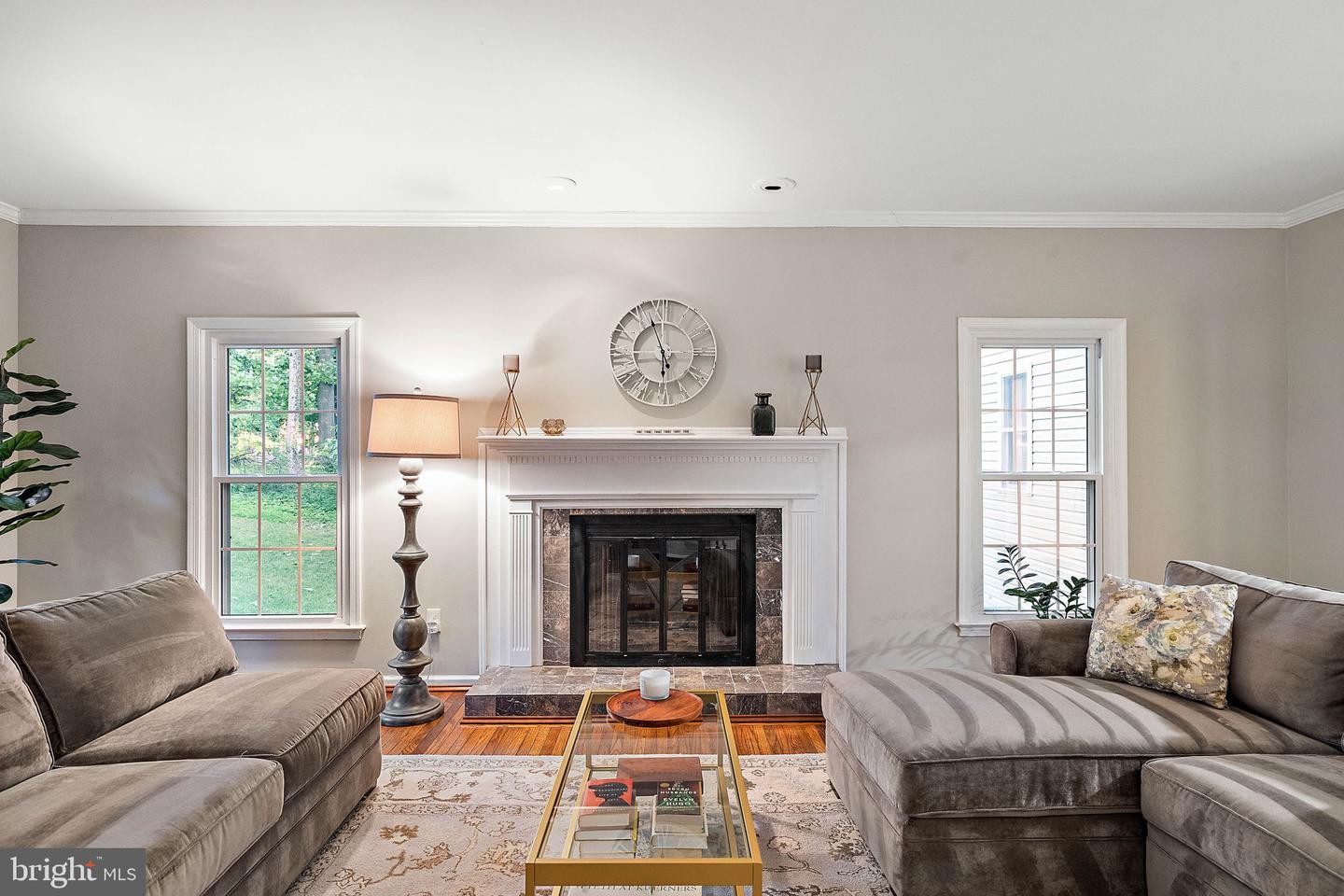 1117 Independence Dr