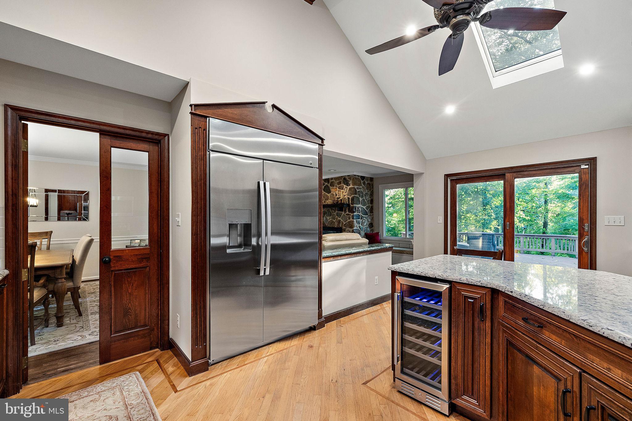 1117 Independence Dr