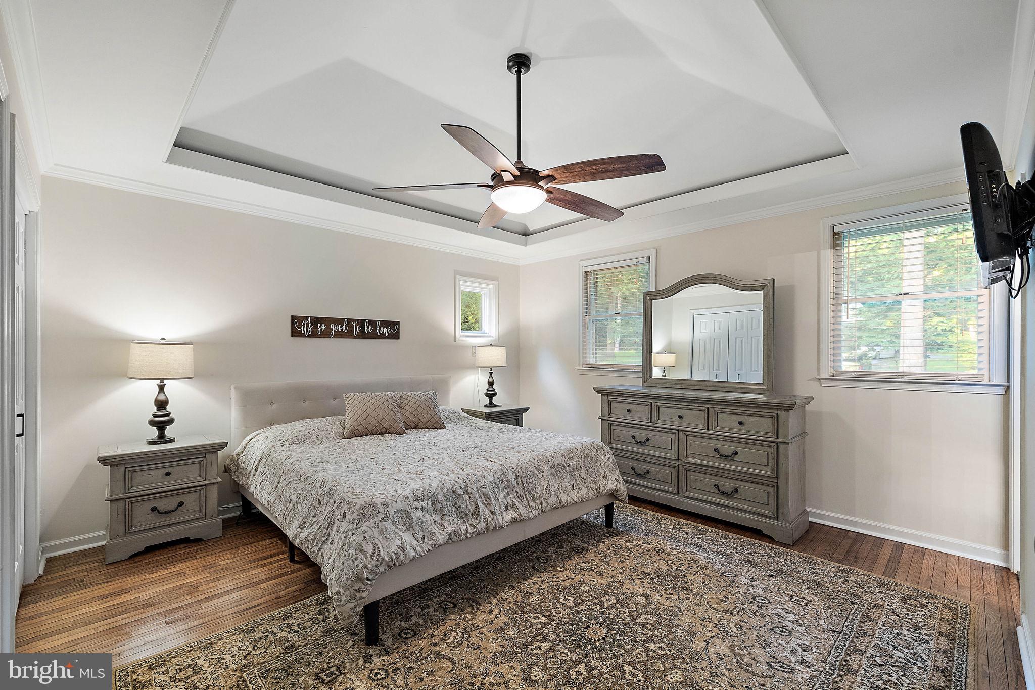 1117 Independence Dr